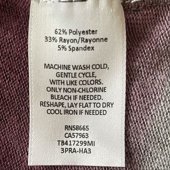 Treasure & Bond Curved Hem Ombré Long Sleeve Top - Picture 5 of 5